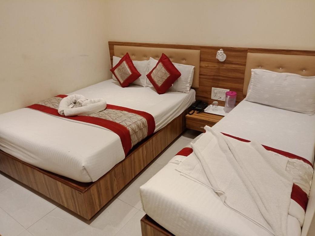 Hotel Ruby - Mumbai — Photos 1